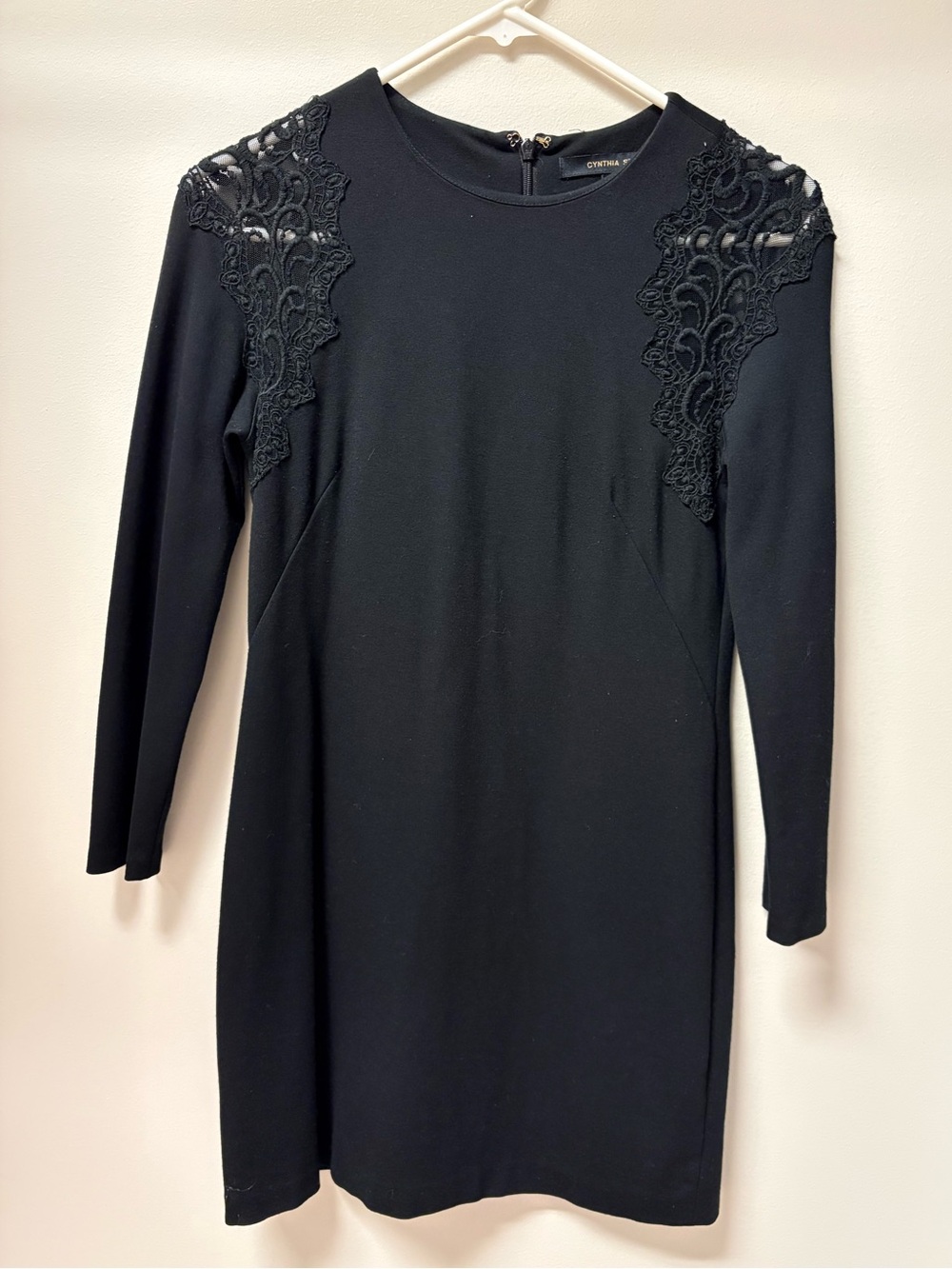 EUC Cynthia Steffe Black Long-Sleeve Lace Shoulder Dress, sz 0